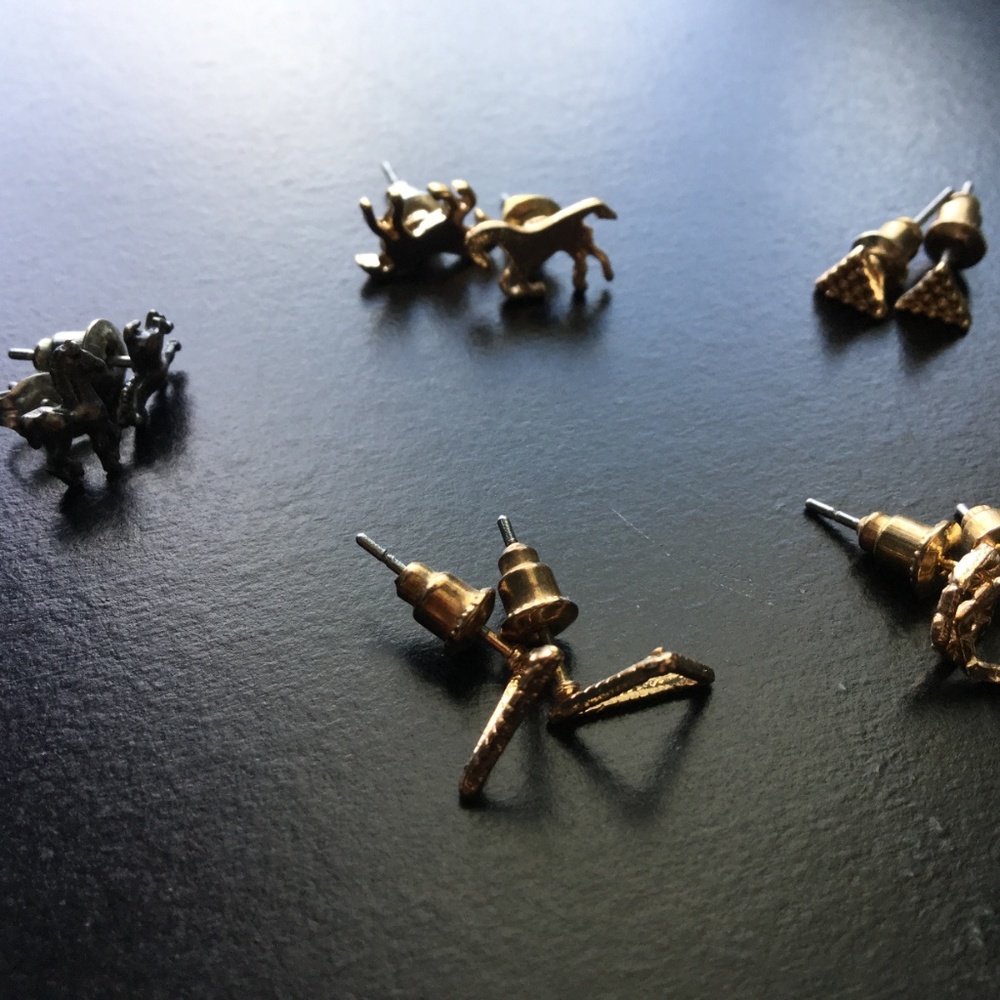 Earring Collection - Picture 7 of 8
